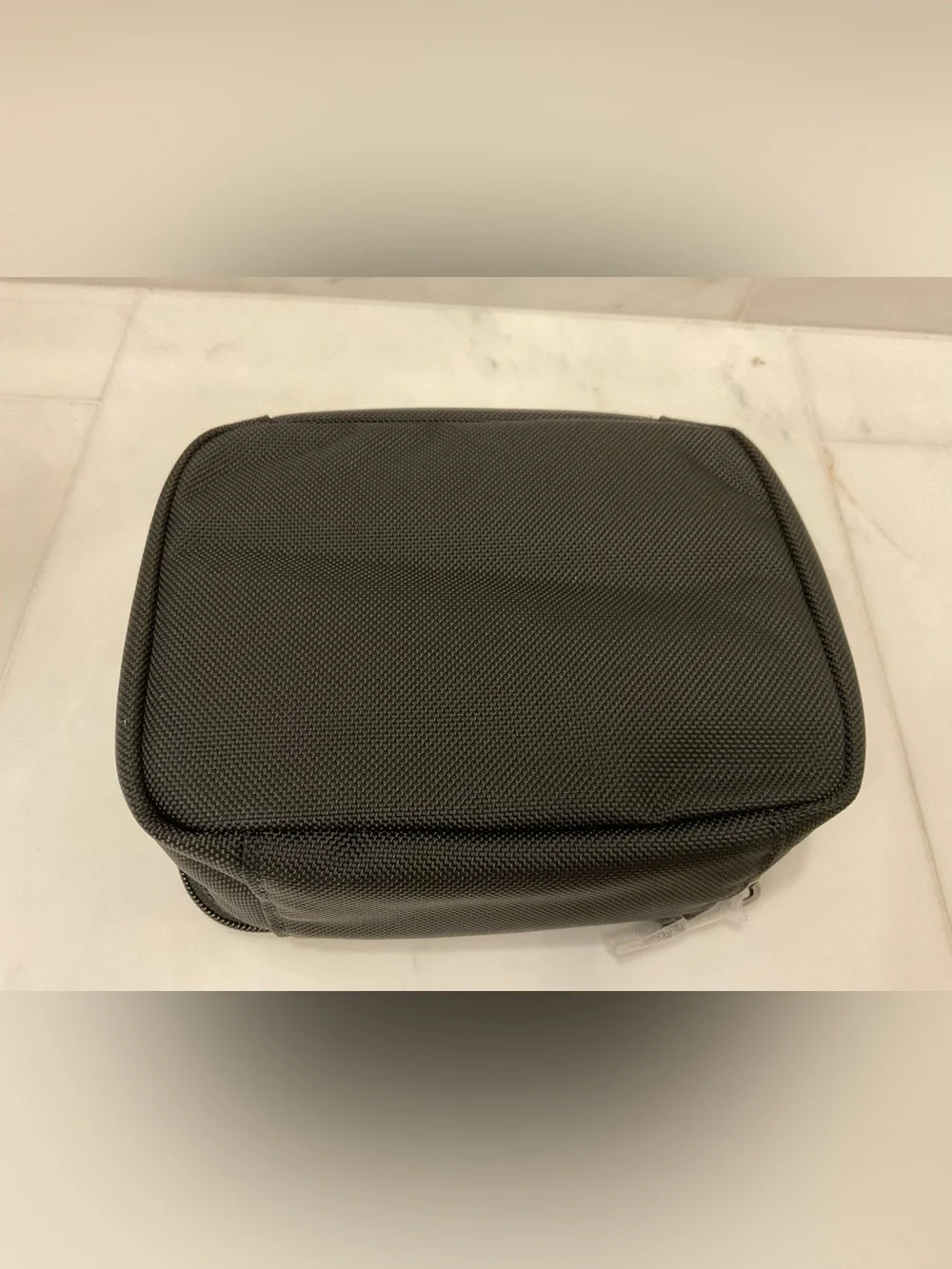 NEW TUMI Zippered CUBE TRAVEL POUCH - Cosmetic Bag - SOLID BLACK